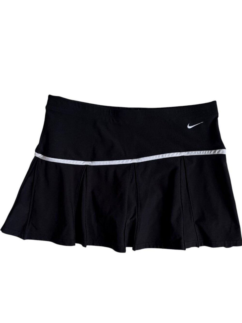 Nike Team FitDry Pleated Tennis / Athletic Skirt (Black w/ White Piping) - M